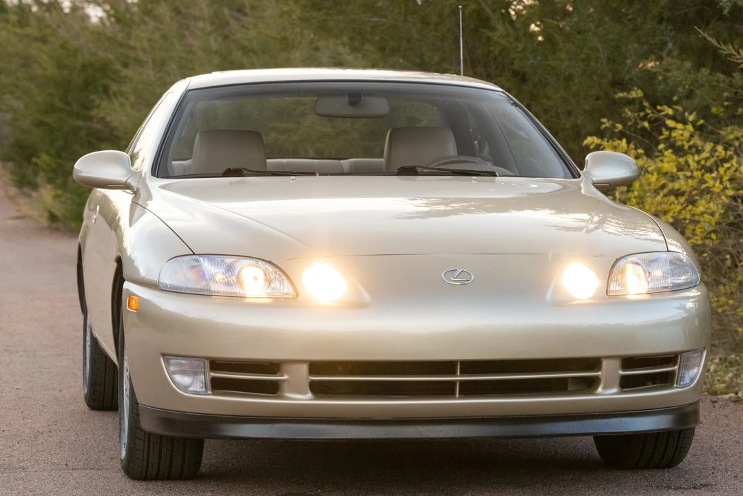1992 Lexus SC400 - Image 9 of 31
