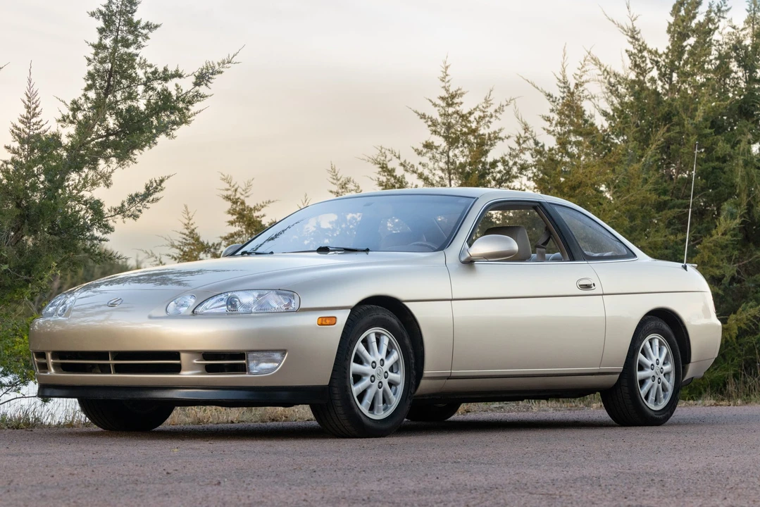 1992 Lexus SC400 - Image 5 of 31
