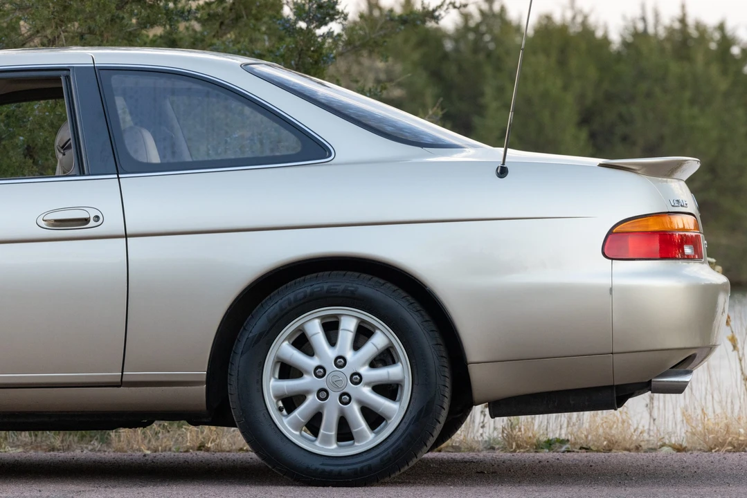 1992 Lexus SC400 - Image 21 of 31