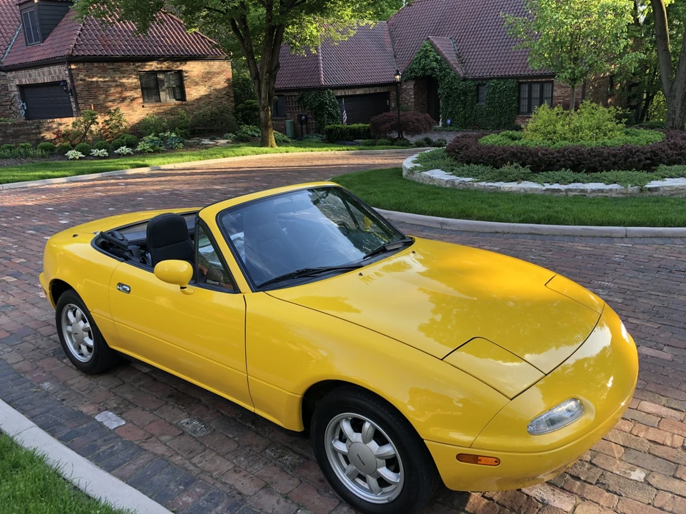 1992 Mazda NA MX-5 Miata - Image 19 of 31