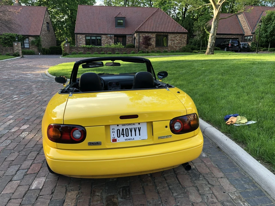 1992 Mazda NA MX-5 Miata - Image 11 of 31