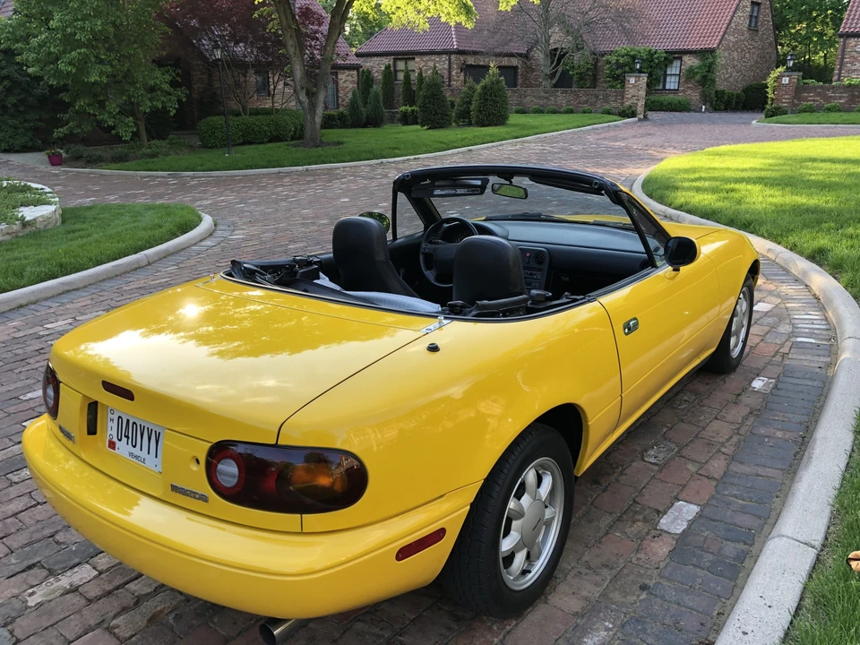 1992 Mazda NA MX-5 Miata - Image 14 of 31