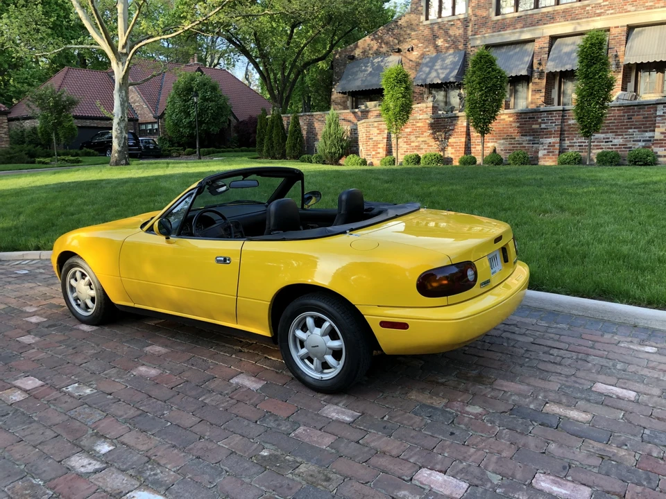 1992 Mazda NA MX-5 Miata - Image 7 of 31