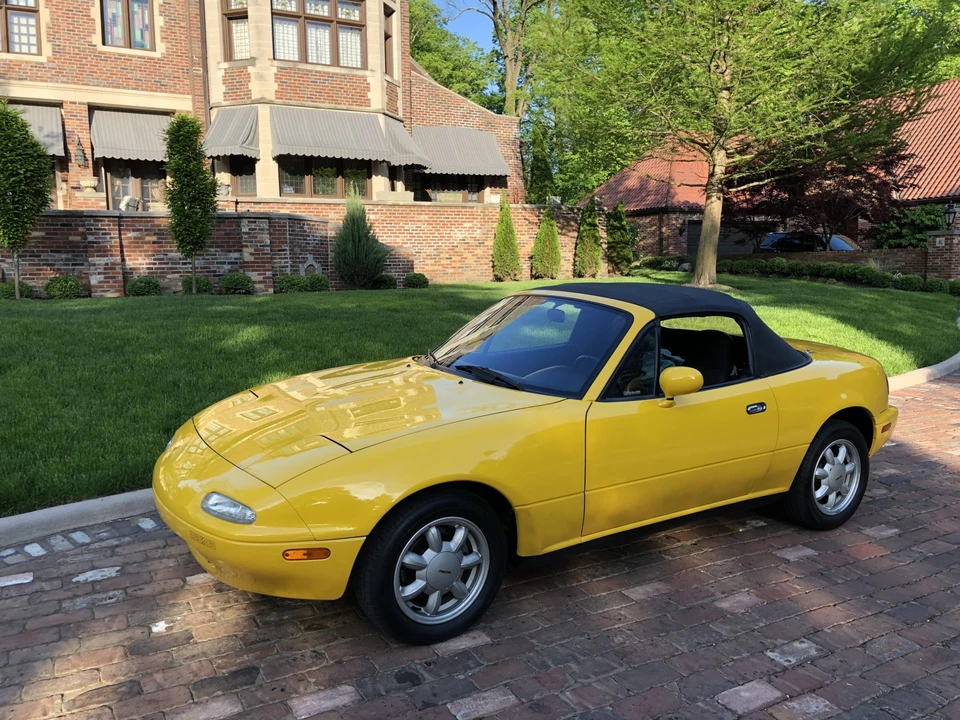 1992 Mazda NA MX-5 Miata - Image 4 of 31