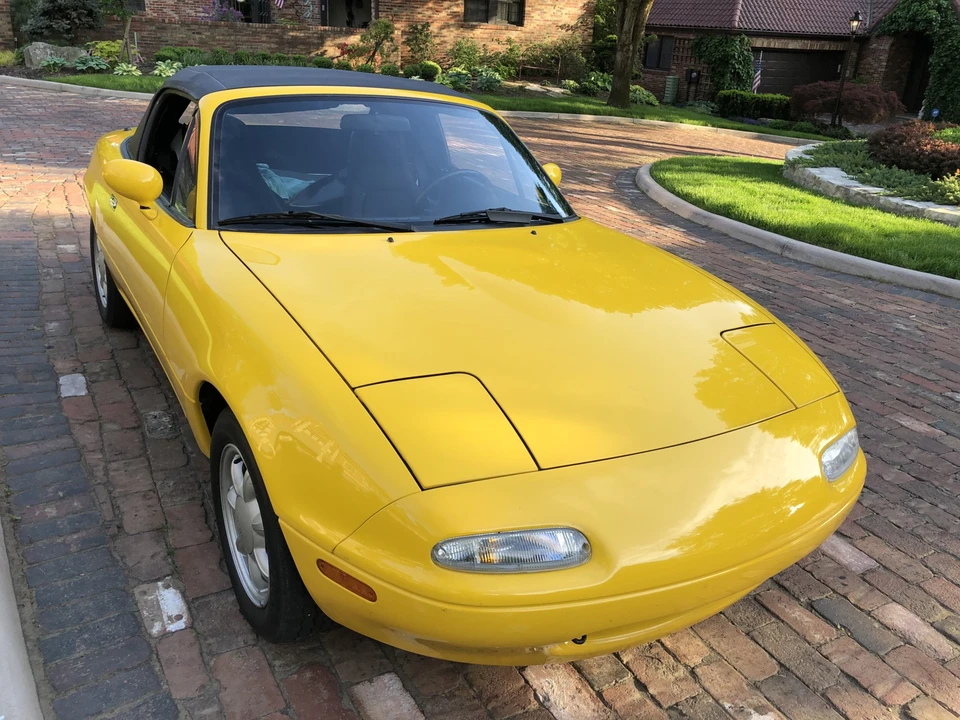 1992 Mazda NA MX-5 Miata - Image 21 of 31