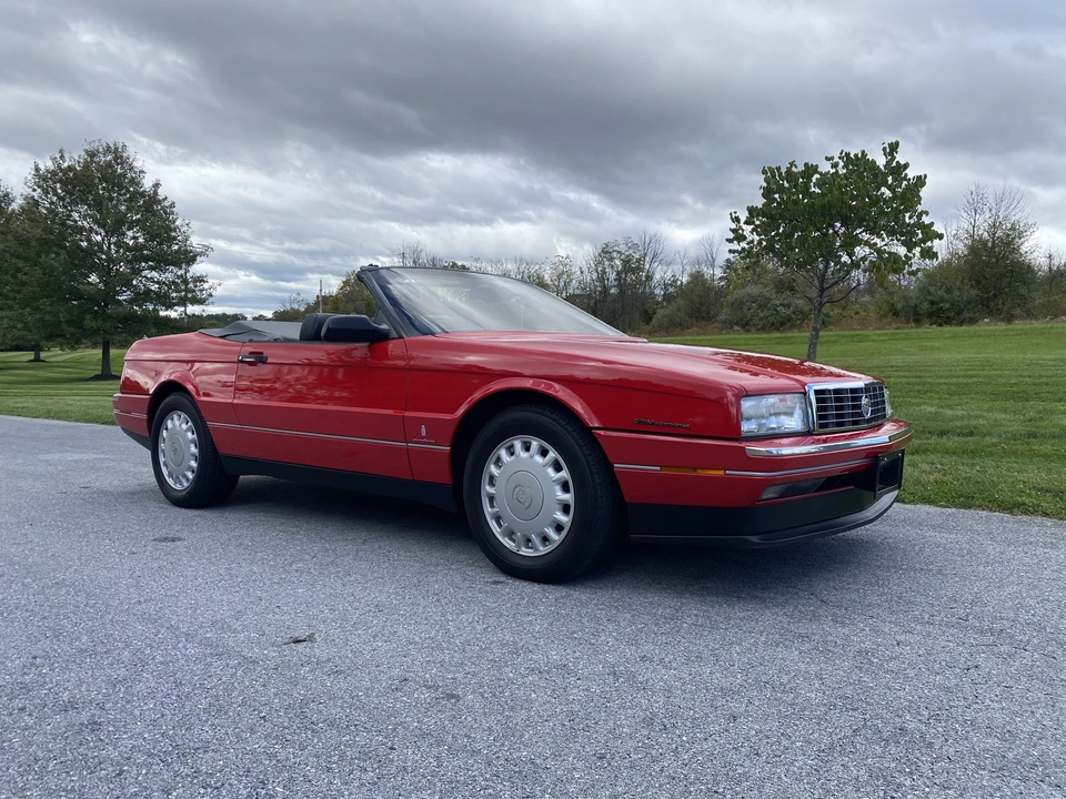 1993 Cadillac Allante - Image 17 of 31