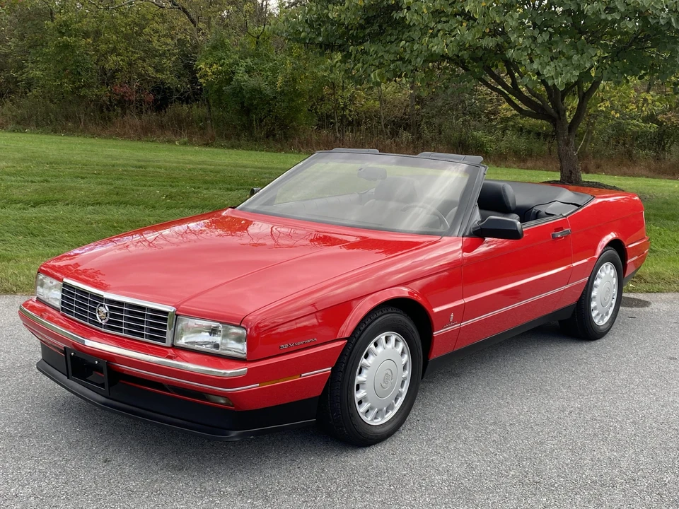 1993 Cadillac Allante - Image 2 of 31
