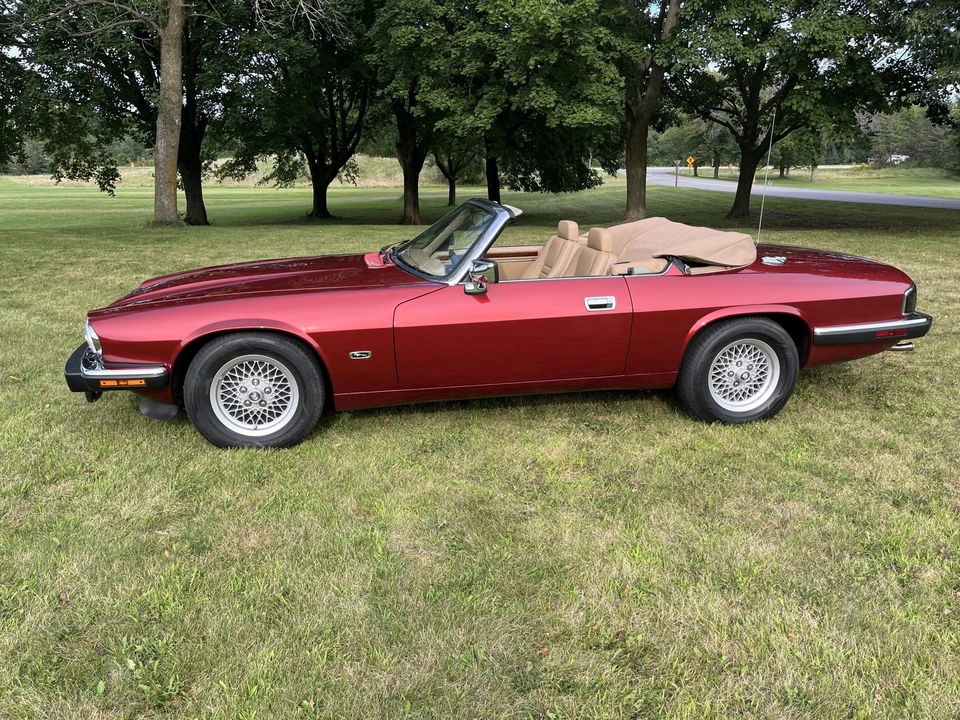 1993 Jaguar XJS Convertible - Image 3 of 31