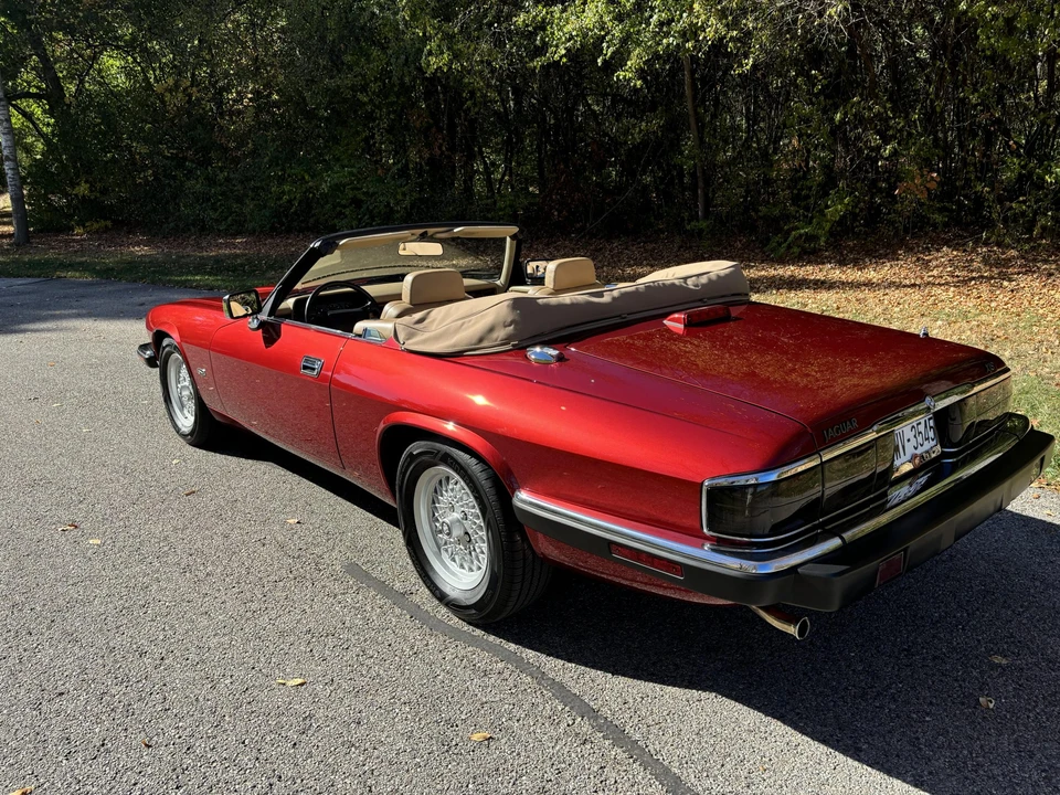 1993 Jaguar XJS Convertible - Image 26 of 31