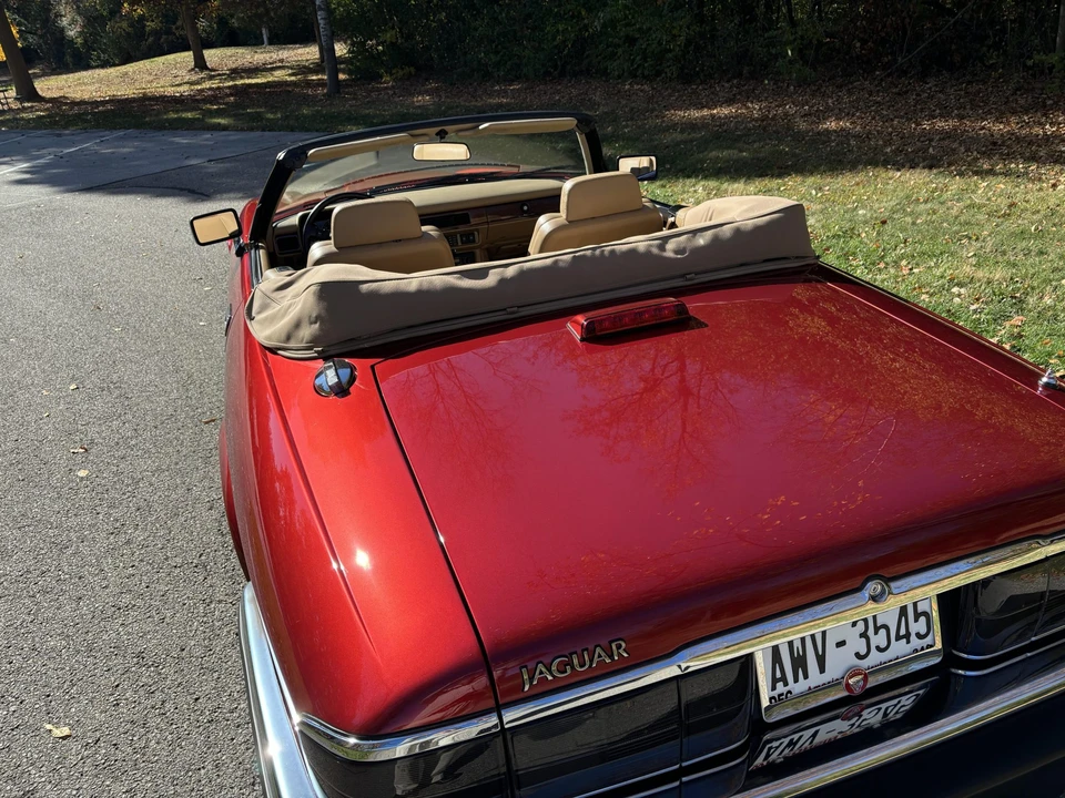 1993 Jaguar XJS Convertible - Image 28 of 31