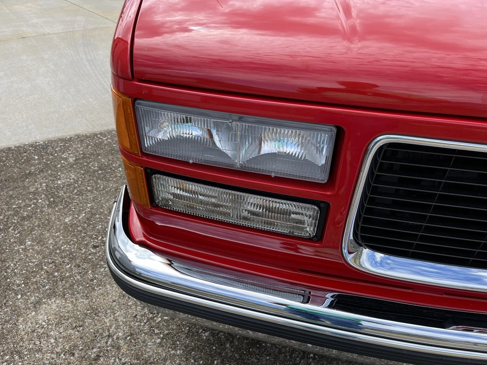 1994 GMC Sierra 1st Gen - Image 24 of 31