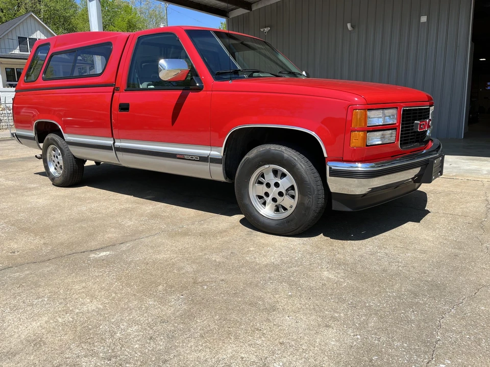 1994 GMC Sierra 1st Gen - Image 5 of 31