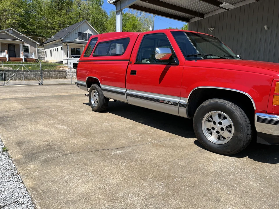 1994 GMC Sierra 1st Gen - Image 17 of 31
