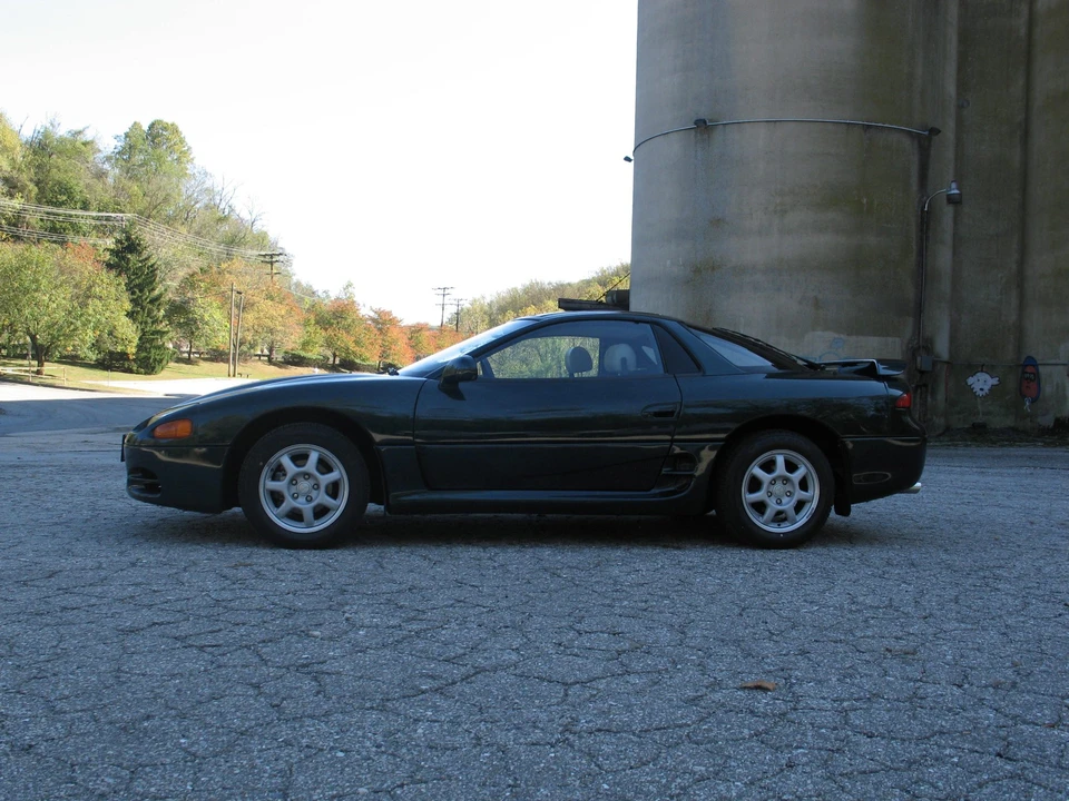 1994 Mitsubishi 3000GT Series 2 - Image 5 of 31
