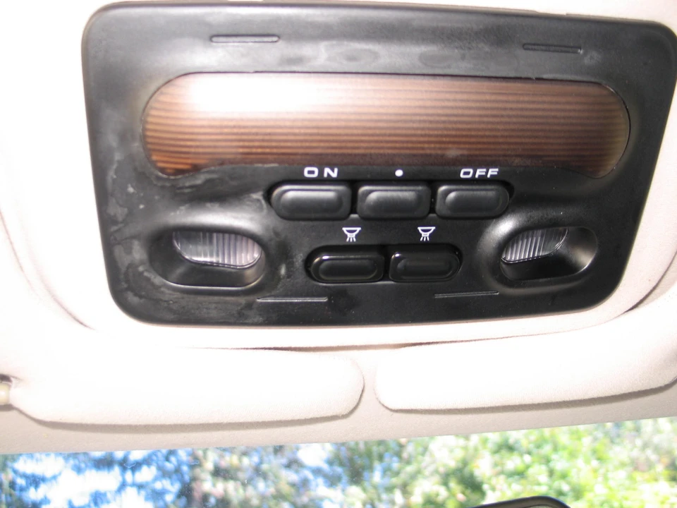 1994 Mitsubishi 3000GT Series 2 - Image 26 of 31