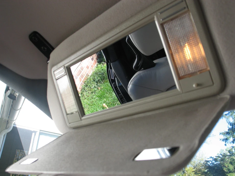 1994 Mitsubishi 3000GT Series 2 - Image 25 of 31