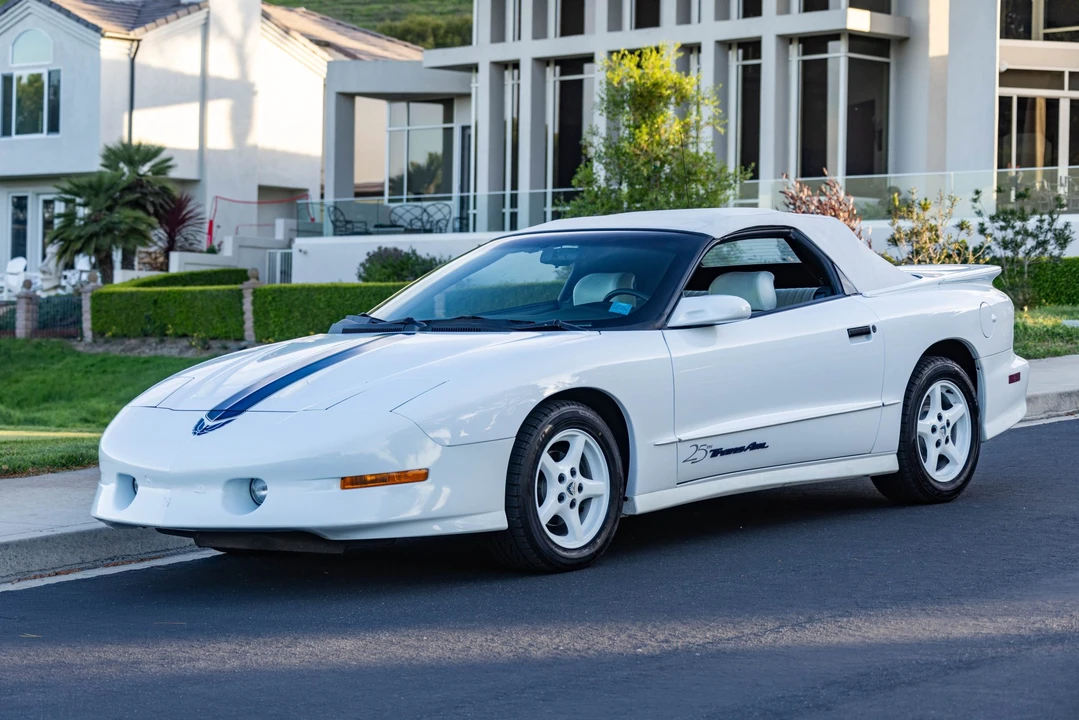 1994 Pontiac Firebird Trans Am 4th Gen - Image 26 of 31