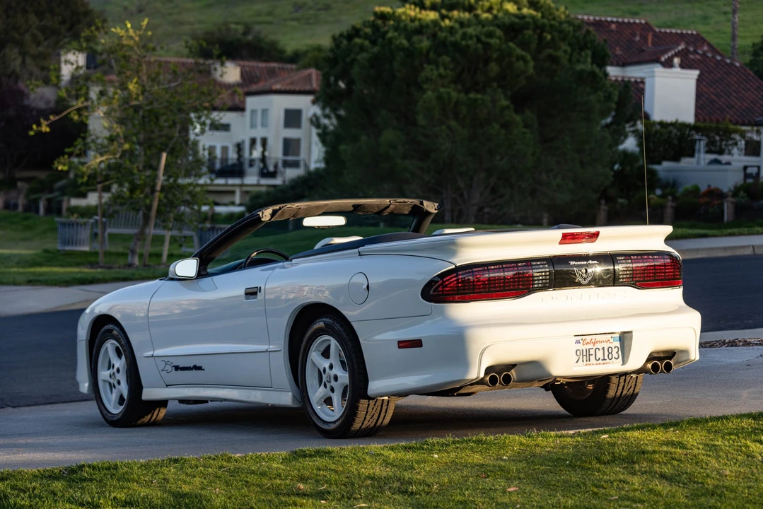 1994 Pontiac Firebird Trans Am 4th Gen - Image 23 of 31