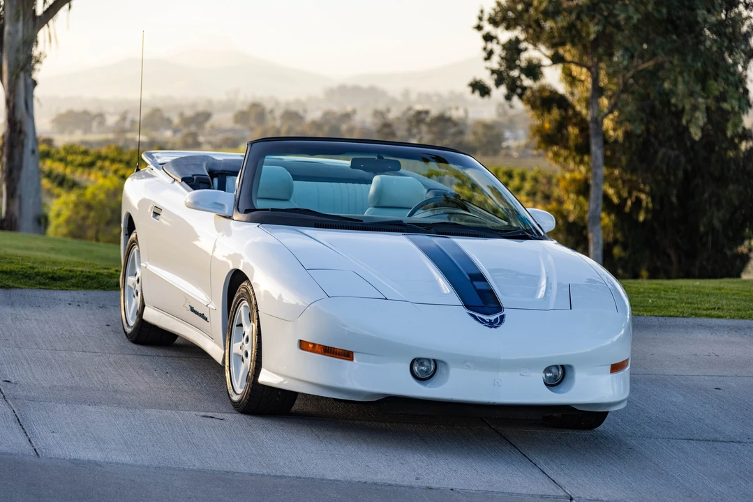 1994 Pontiac Firebird Trans Am 4th Gen - Image 16 of 31