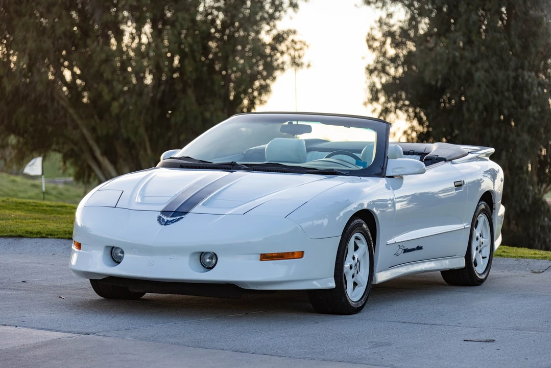 1994 Pontiac Firebird Trans Am 4th Gen - Image 14 of 31