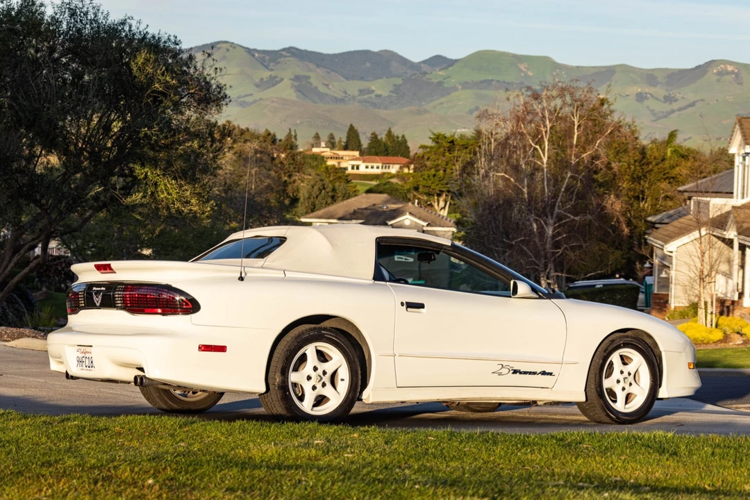 1994 Pontiac Firebird Trans Am 4th Gen - Image 28 of 31
