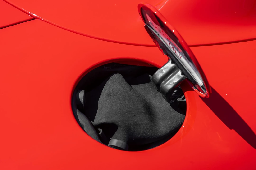 1995 Dodge Viper 1st Gen - Image 16 of 31