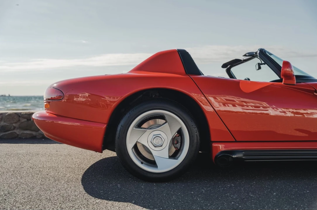 1995 Dodge Viper 1st Gen - Image 19 of 31