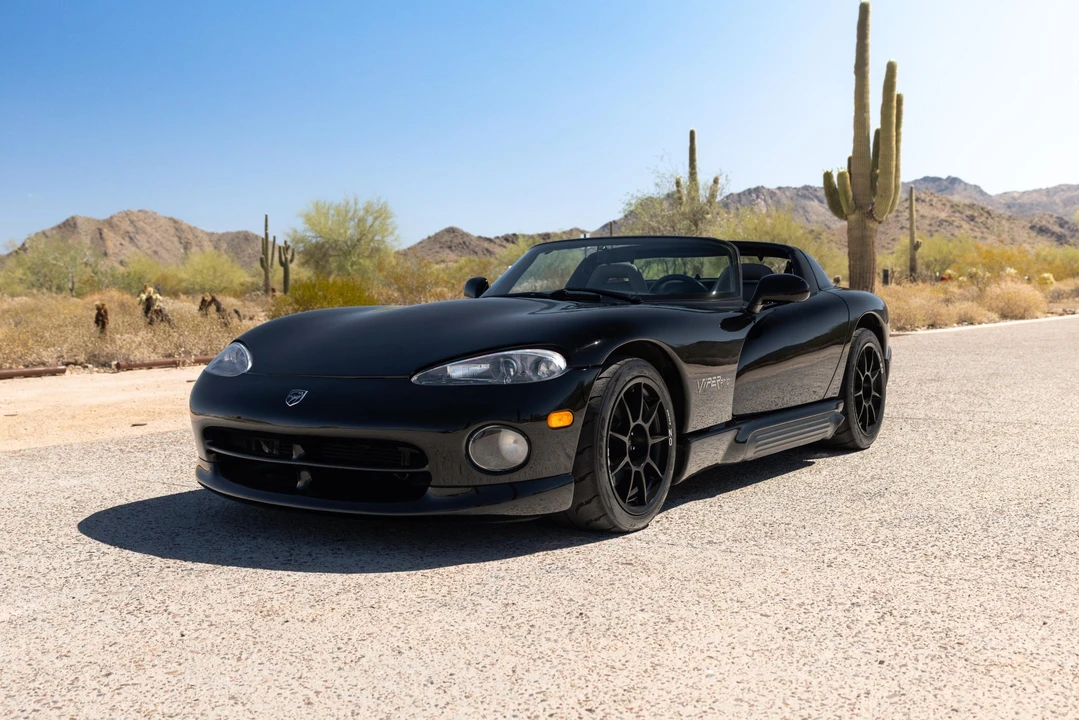 1995 Dodge Viper 1st Gen - Image 2 of 31