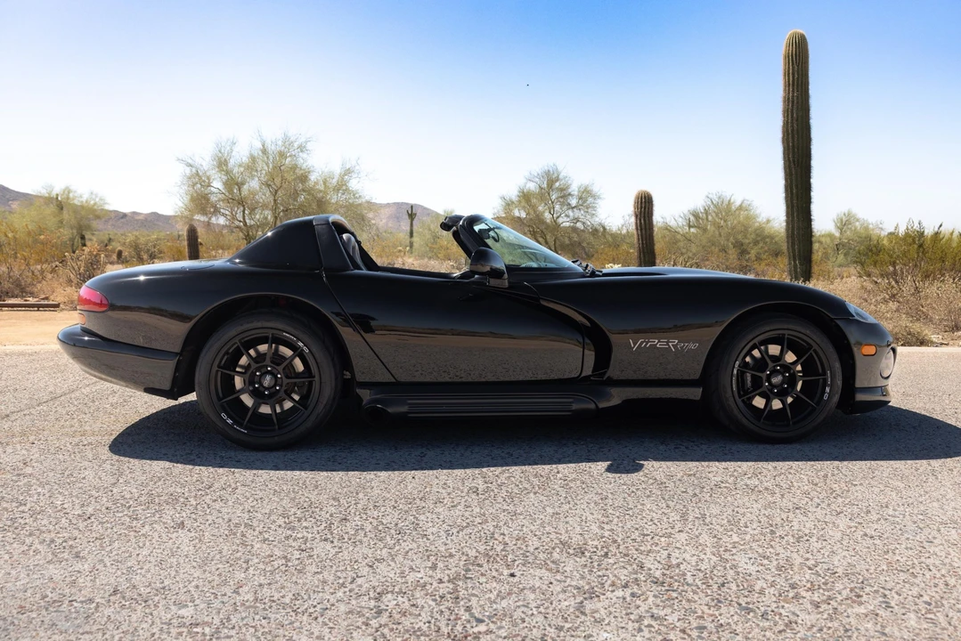 1995 Dodge Viper 1st Gen - Image 7 of 31