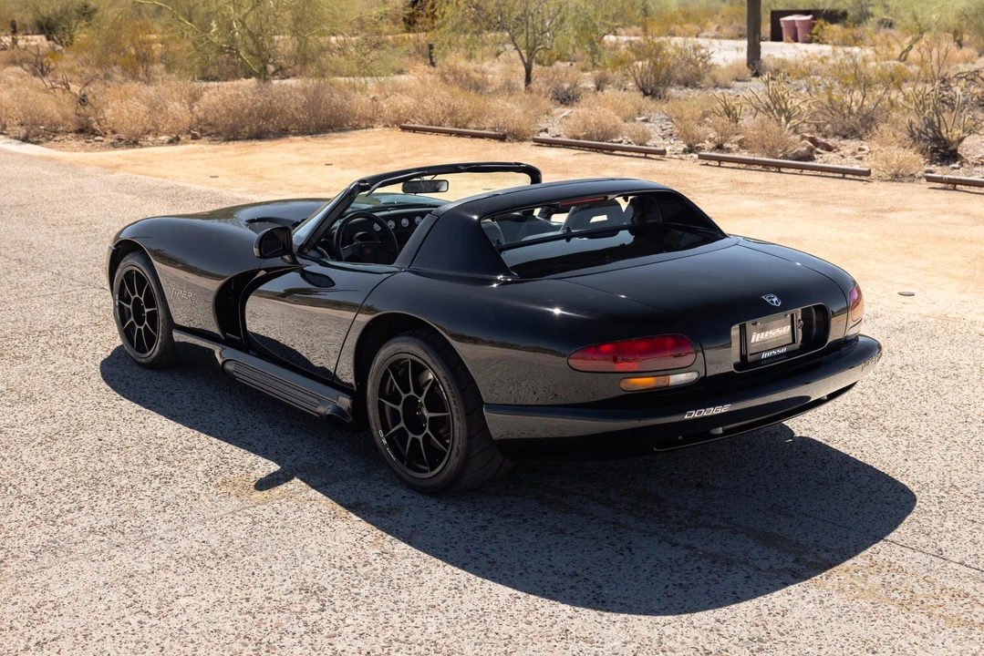 1995 Dodge Viper 1st Gen - Image 13 of 31