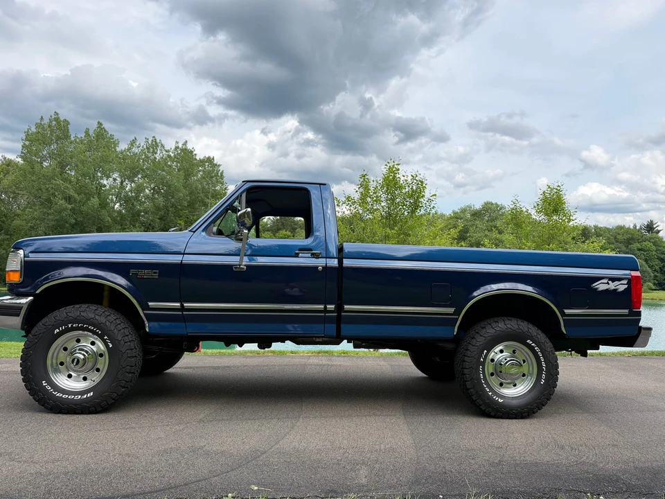 1995 Ford F-Series 9th Gen - Image 19 of 31