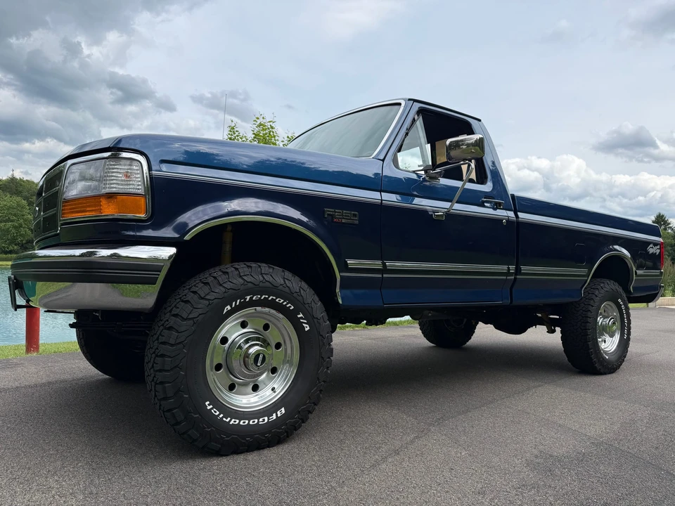 1995 Ford F-Series 9th Gen - Image 17 of 31