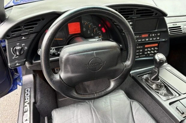 1996 Chevrolet Corvette C4 - Image 5 of 8