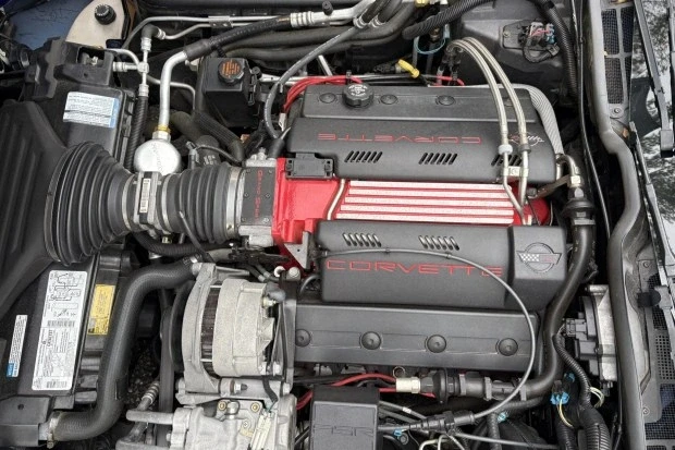 1996 Chevrolet Corvette C4 - Image 6 of 8