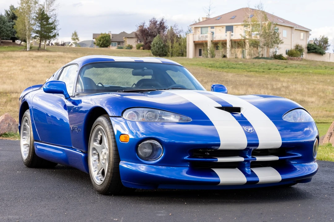 1996 Dodge Viper GTS 2nd Gen - Image 9 of 31