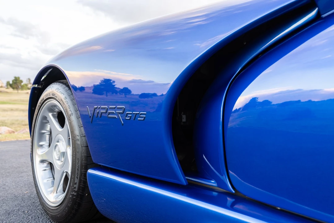 1996 Dodge Viper GTS 2nd Gen - Image 18 of 31