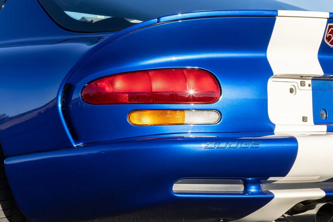 1996 Dodge Viper GTS 2nd Gen - Image 27 of 31