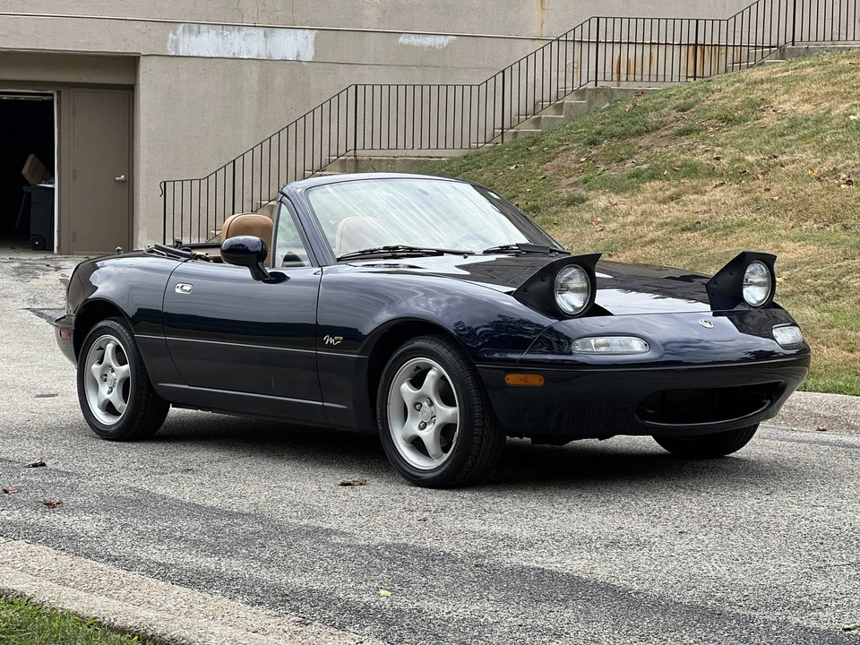 1996 Mazda NA MX-5 Miata - Image 9 of 31