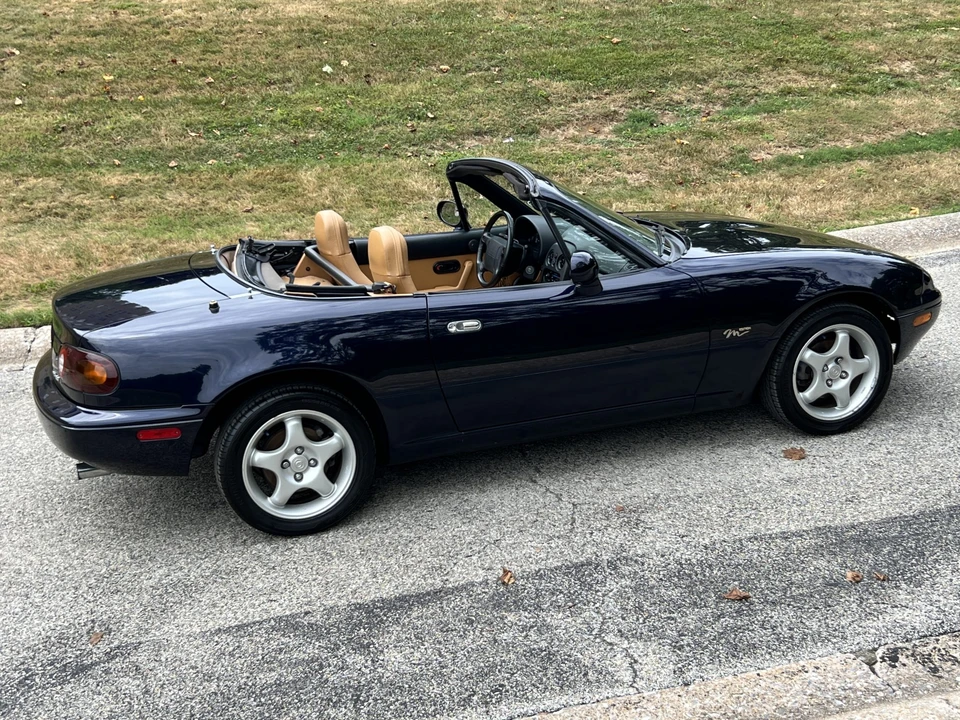 1996 Mazda NA MX-5 Miata - Image 16 of 31