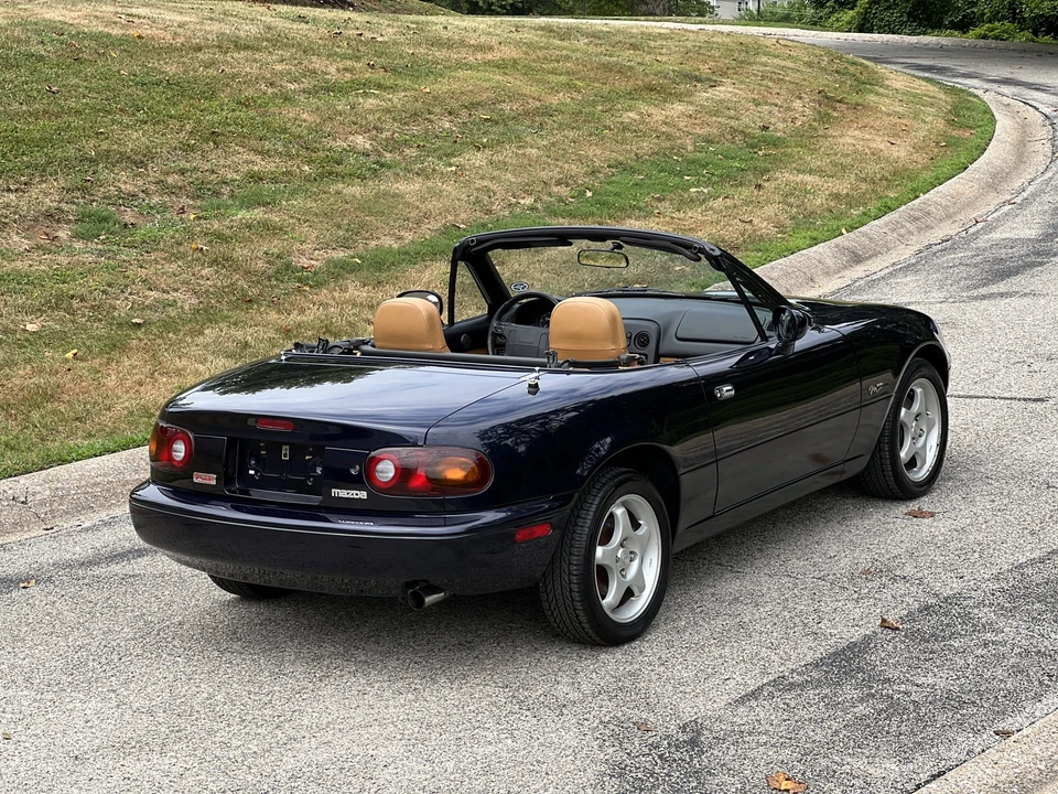 1996 Mazda NA MX-5 Miata - Image 21 of 31