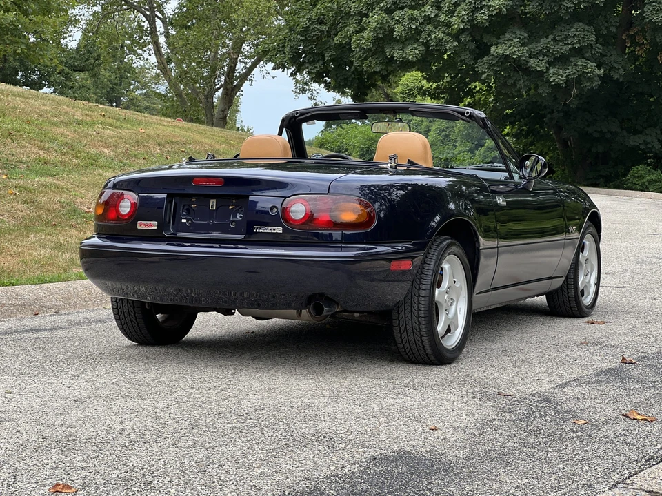 1996 Mazda NA MX-5 Miata - Image 22 of 31