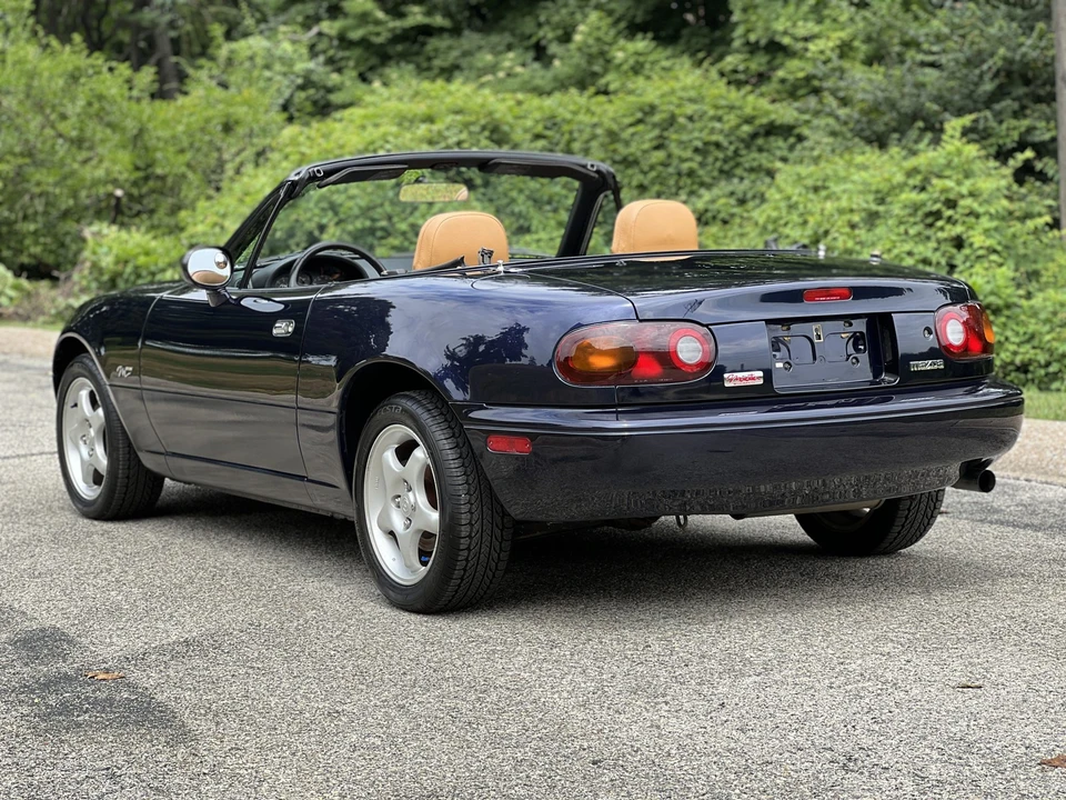 1996 Mazda NA MX-5 Miata - Image 27 of 31