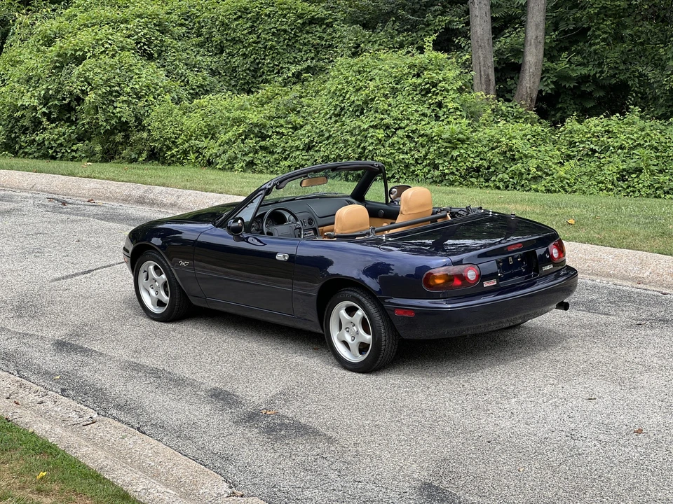 1996 Mazda NA MX-5 Miata - Image 28 of 31