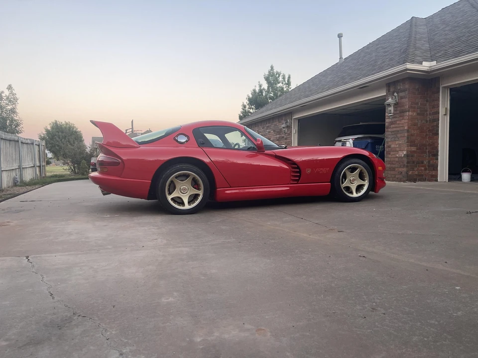 1997 Dodge Viper GTS 2nd Gen - Image 20 of 31