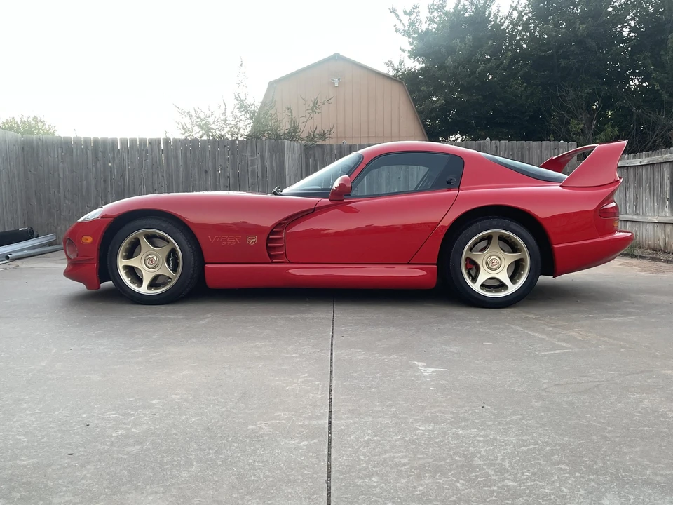 1997 Dodge Viper GTS 2nd Gen - Image 28 of 31