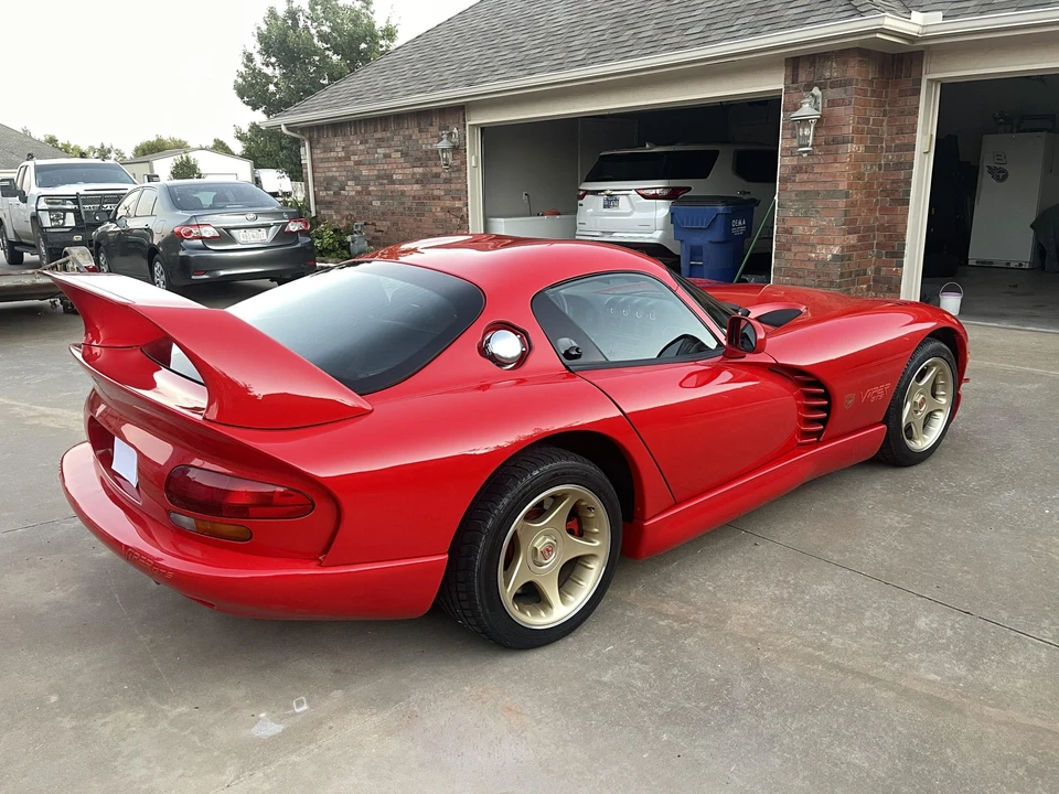 1997 Dodge Viper GTS 2nd Gen - Image 22 of 31