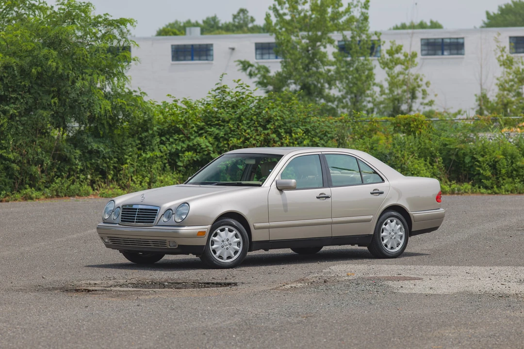 1998 Mercedes-Benz W210 E-Class - Image 2 of 31