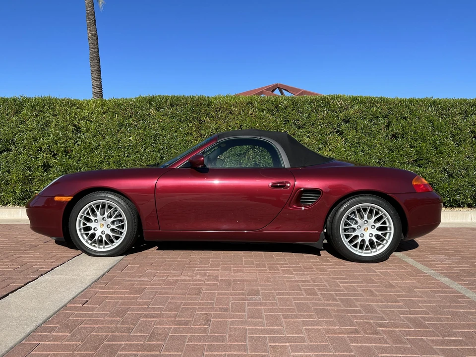 1998 Porsche 986 Boxster - Image 9 of 31