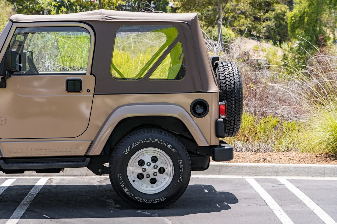 1999 Jeep TJ Wrangler - Image 16 of 31