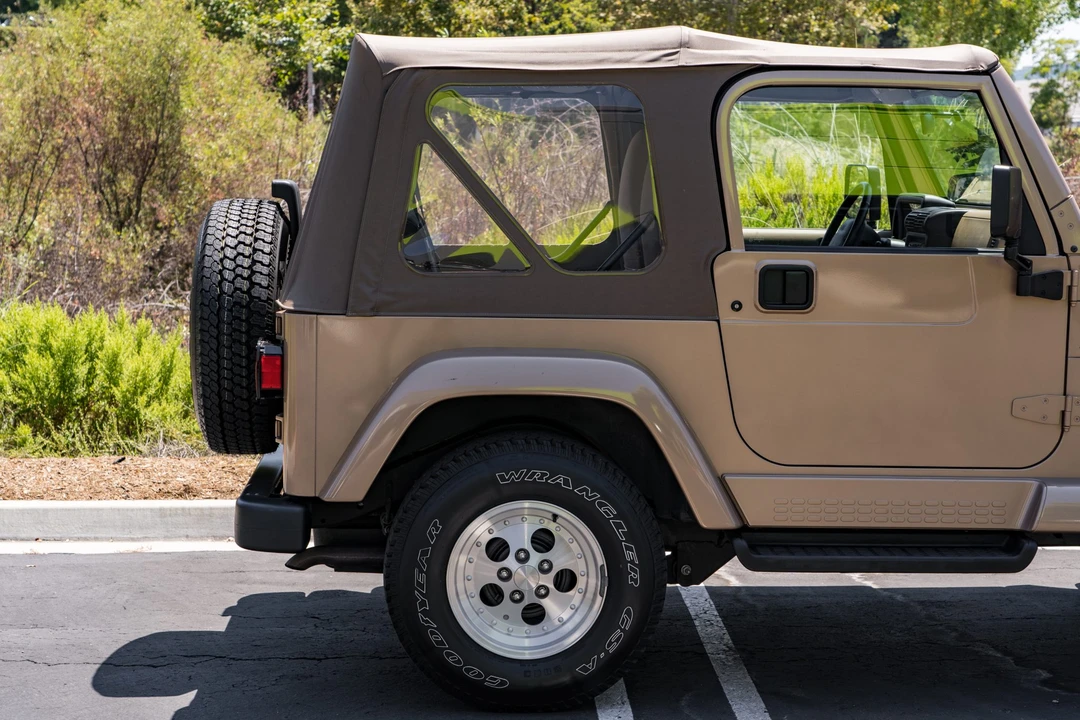 1999 Jeep TJ Wrangler - Image 19 of 31